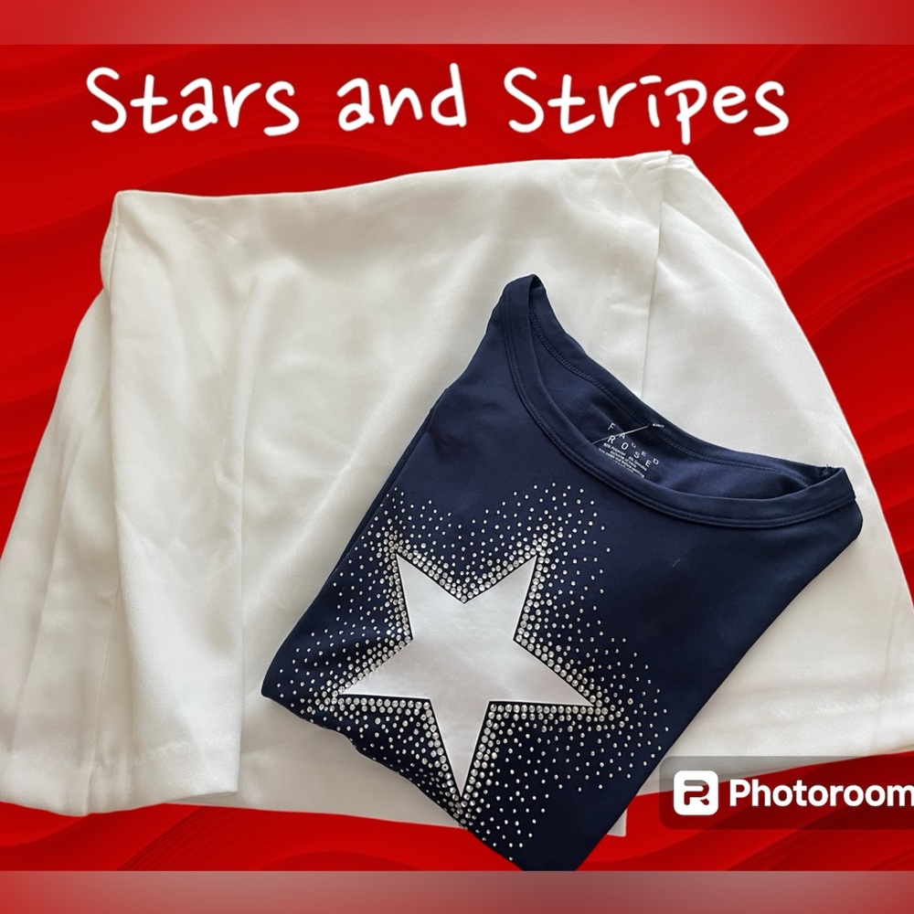 NWT. 2 Pc White Skort & Navy Blue T-Shirt Outfit. Sz Large. Sparkly Star Design.